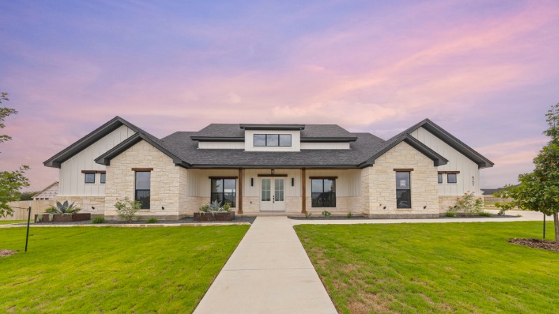 6751 Kings Mill Dr.